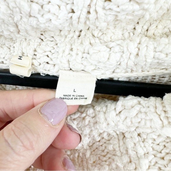 ✅ ANTHROPOLOGIE MOTH CREAM COWL NECK SWEATER SIZE LARGE NEUTRAL - Picture 2 of 11
